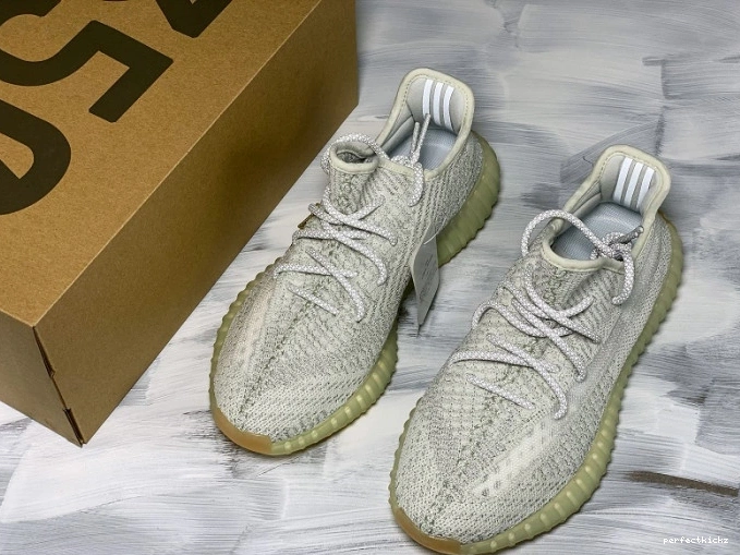 FX4349 Reflective Boost V2 Yeezy 350 Yeshaya Adidas 0803